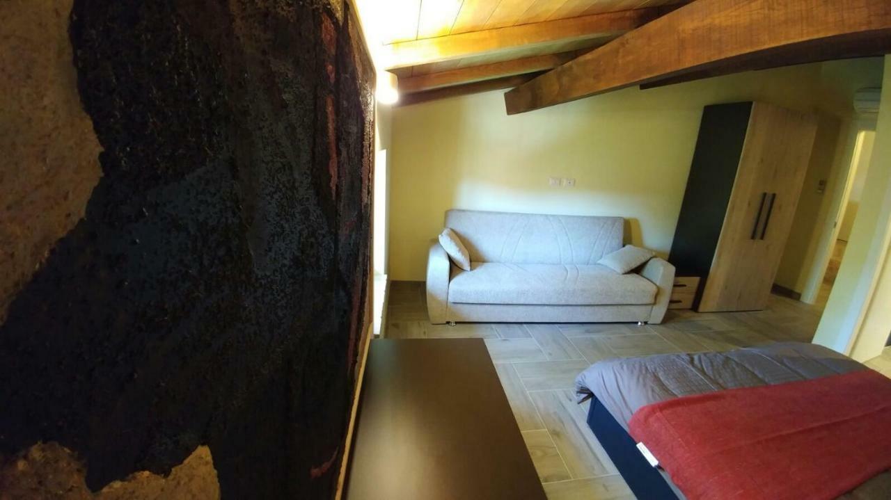 בית הארחה Pietra Rossa 	Casa Francesconi מראה חיצוני תמונה