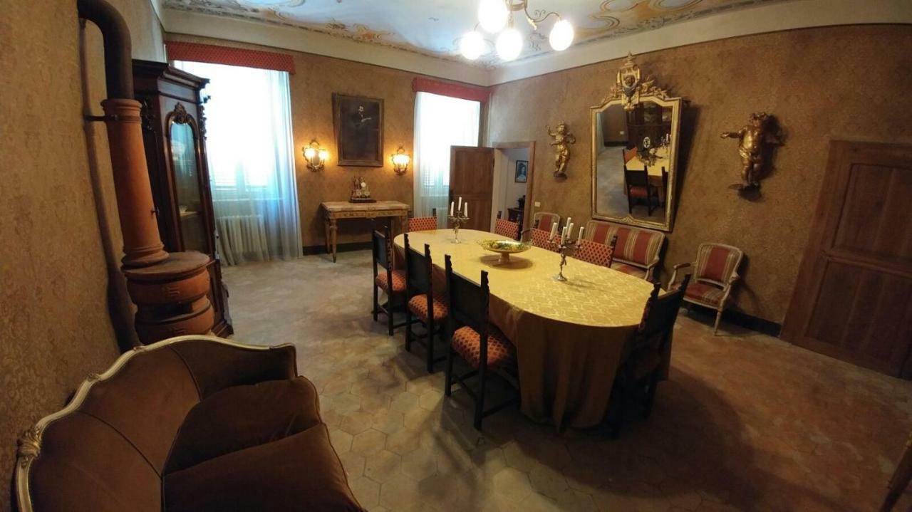 בית הארחה Pietra Rossa 	Casa Francesconi מראה חיצוני תמונה