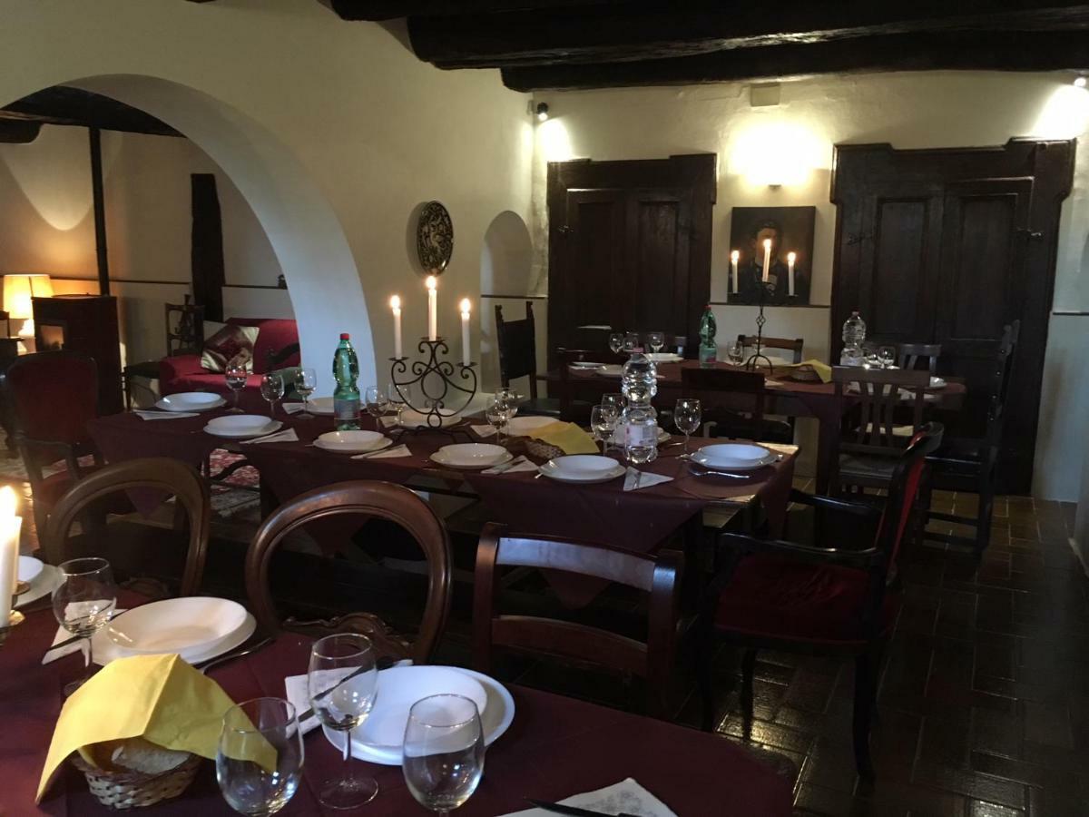 בית הארחה Pietra Rossa 	Casa Francesconi מראה חיצוני תמונה
